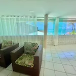 Pousada Mali Em Frente As Piscinas Naturais